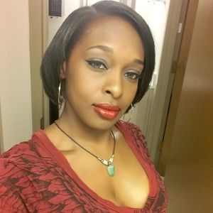 Meet your Posher, Brandy